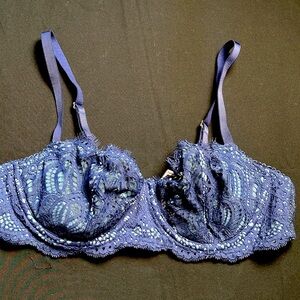 Last Chance Victoria’s Secret Dream Angels push-up without padding bra 36C